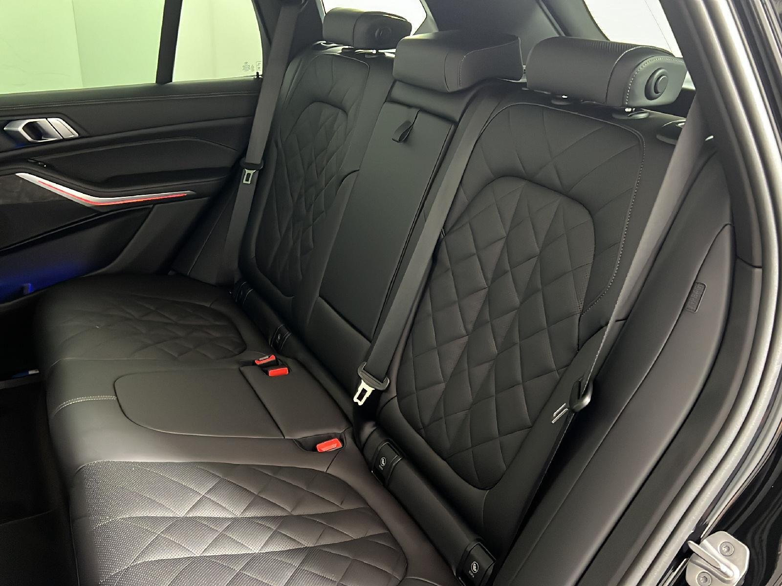 New 2026 Black Sapphire Metallic BMW xDrive50e image 20