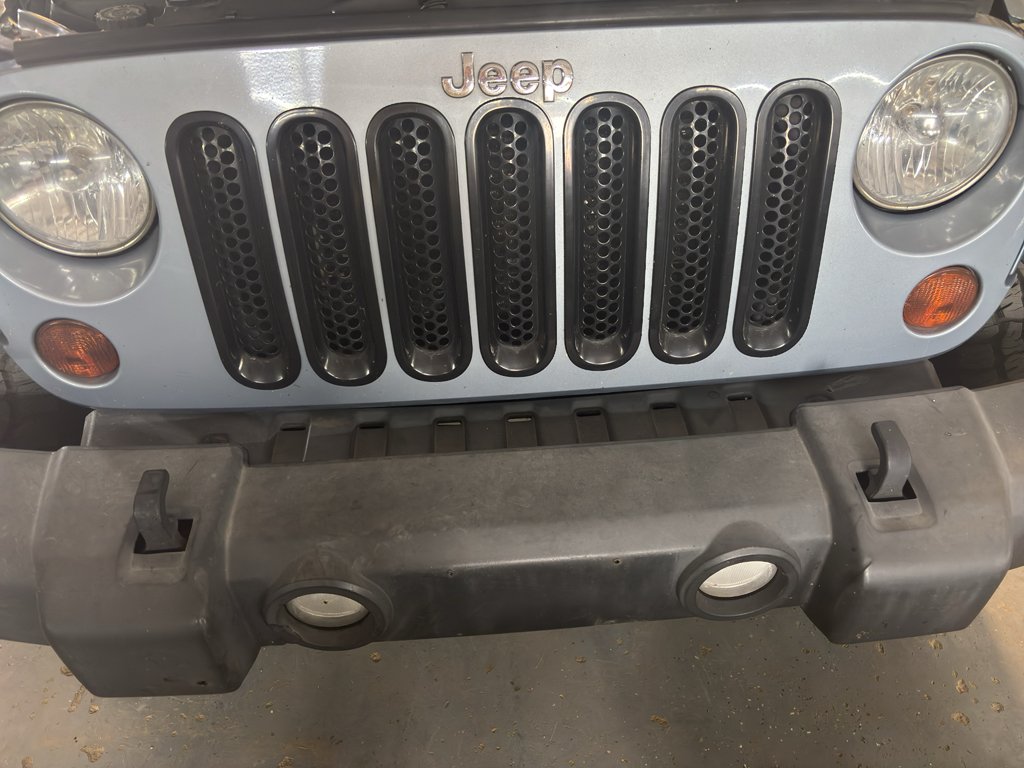 Used 2012 Grey Jeep Arctic image 7