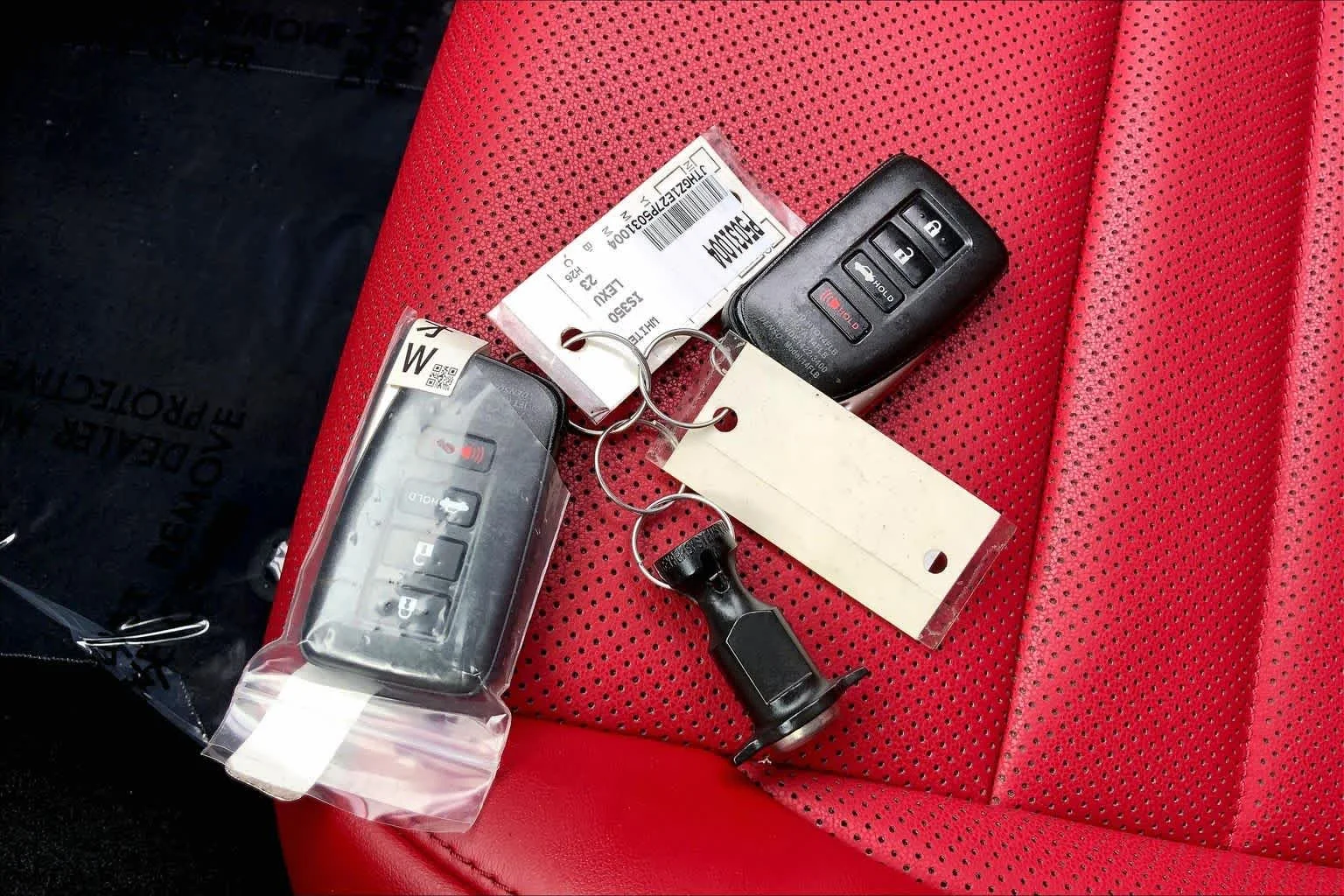 Certified Used 2023 ULTRA WHITE Lexus F SPORT image 15