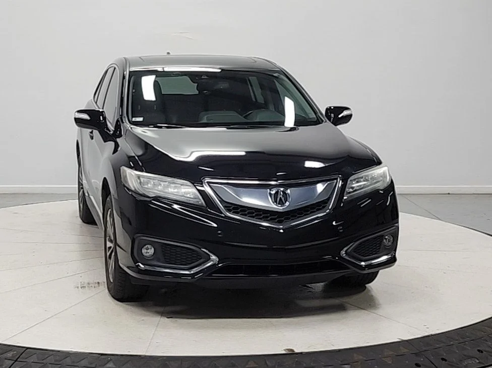 Used 2017  Acura Advance Package image 3