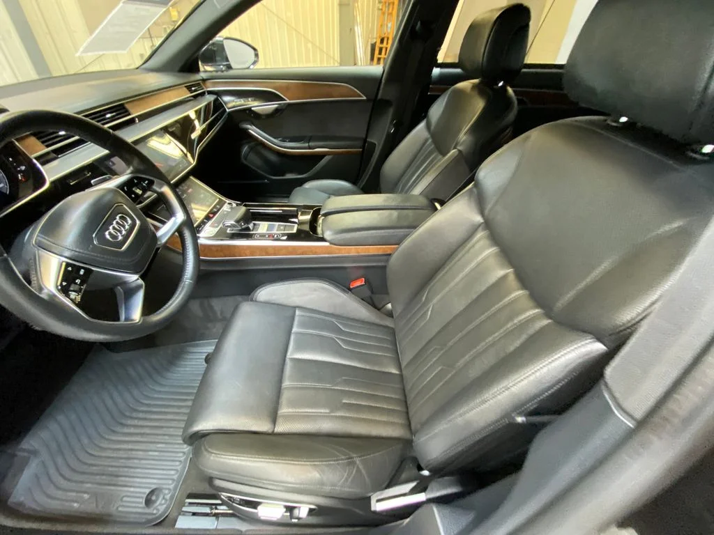 Used 2019  Audi L 55 image 21