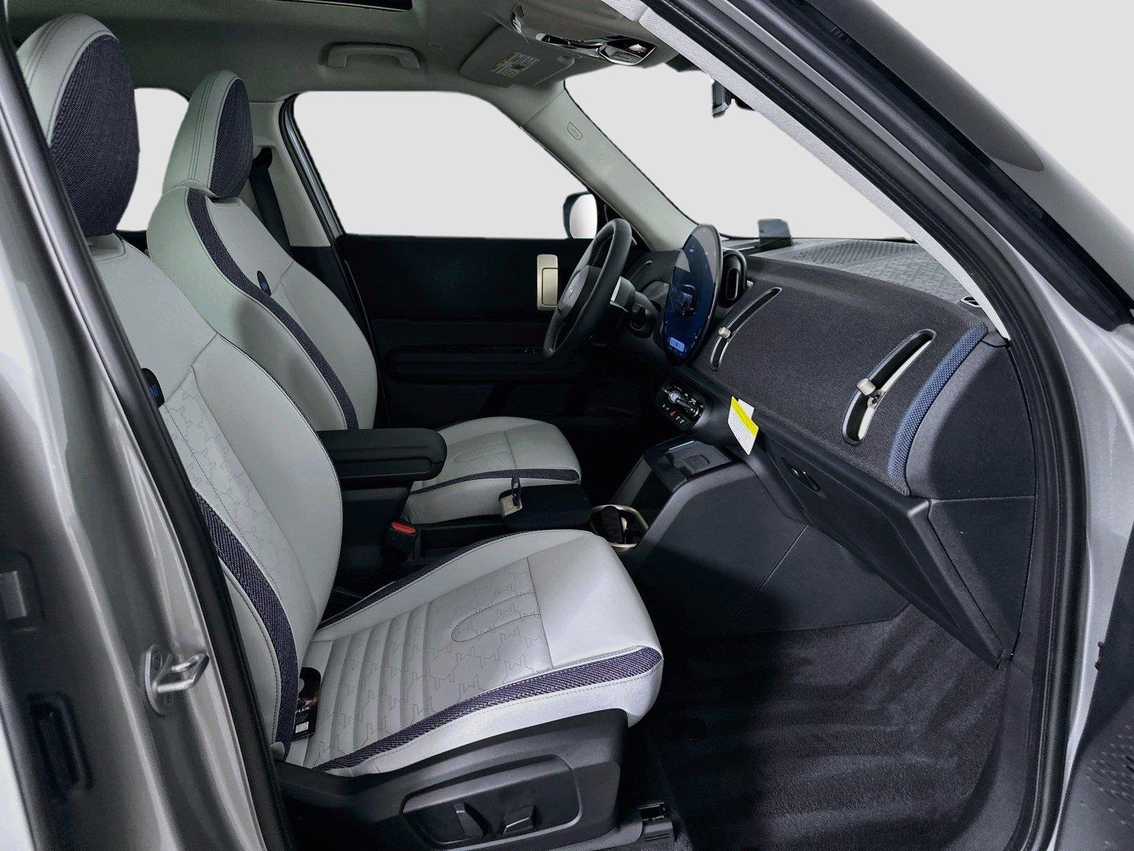2025 MINI Countryman S - Photo 25