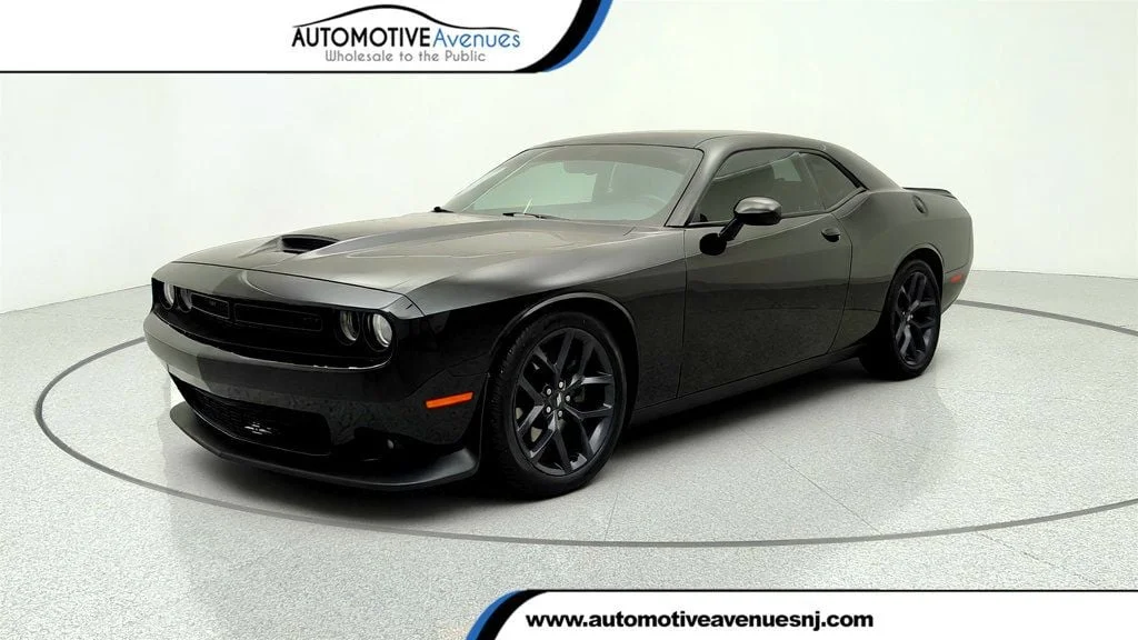 2021 Dodge Challenger GT Auto's photo