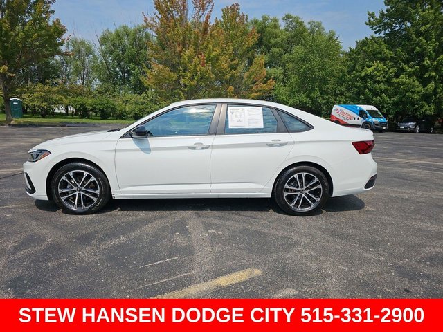 2025 Volkswagen Jetta Sport