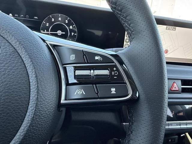 New 2026 Fusion Black Kia SX image 24