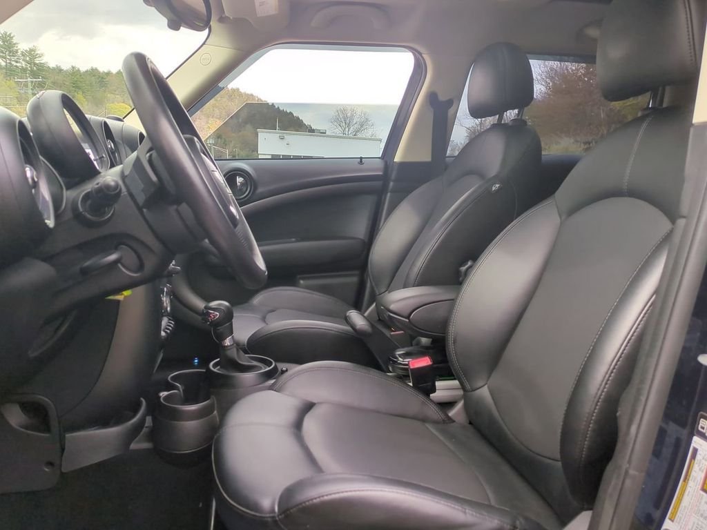 Used 2015 Blue MINI Base image 22
