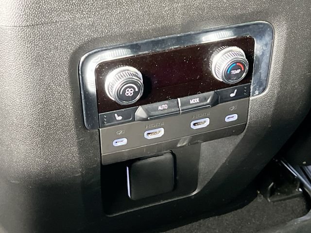 2023 GMC Yukon AT4 - Photo 27