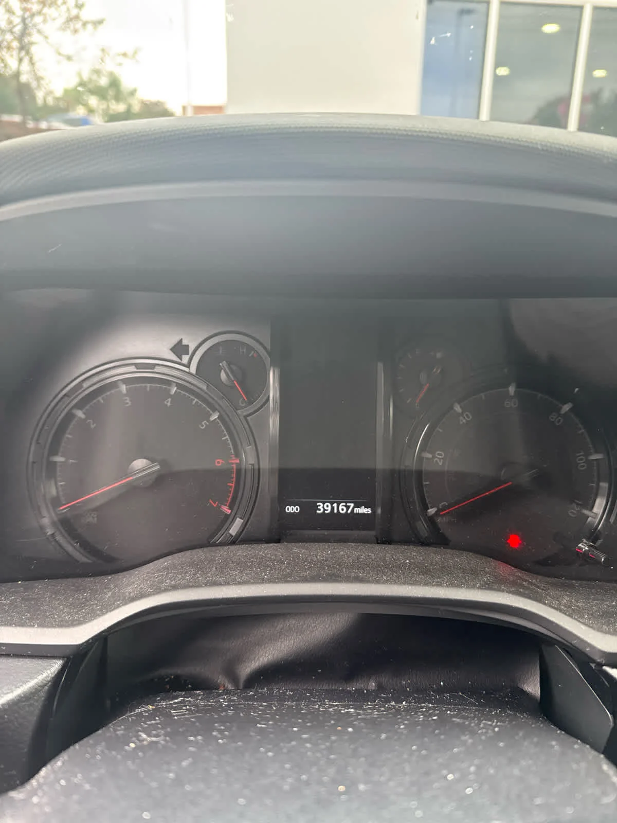 Used 2024 Ice Cap Toyota SR5 image 19