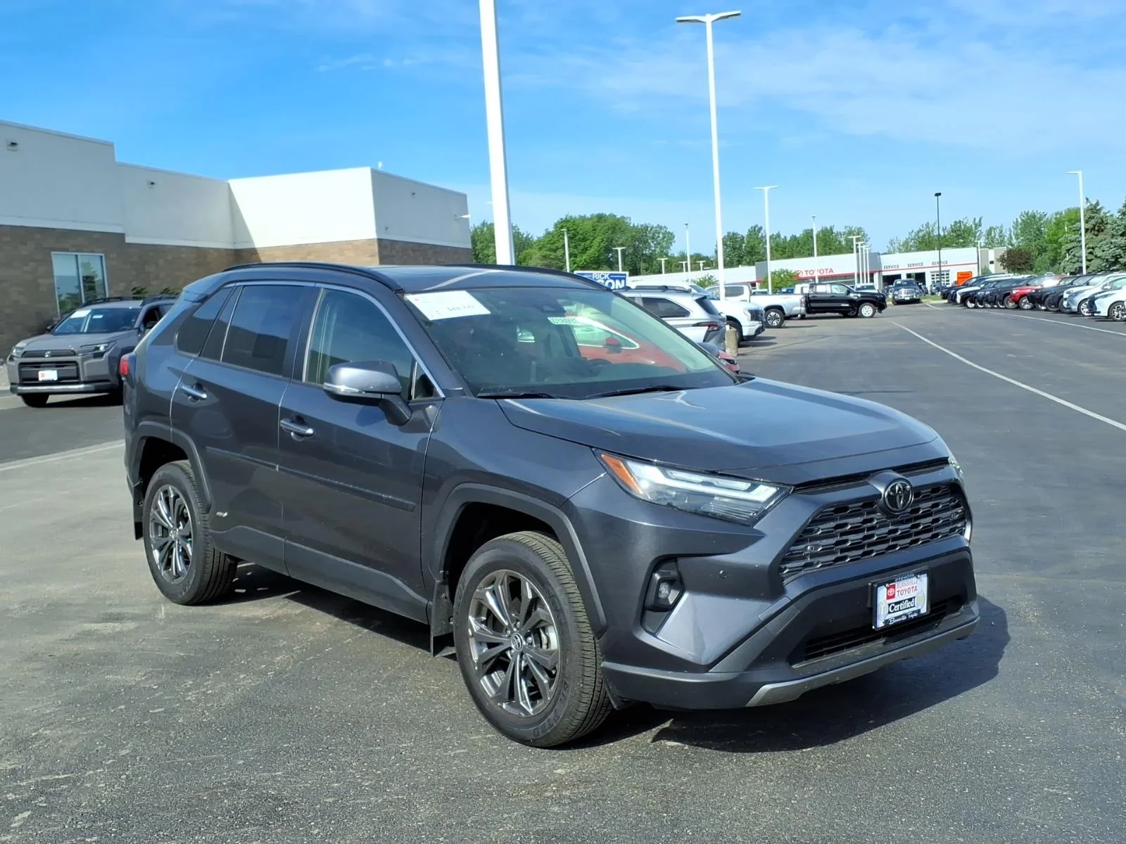 2025 Toyota RAV4 Hybrid Limited AWD's photo