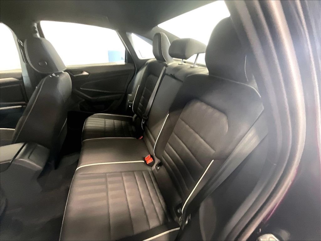 Used 2023 Black Volkswagen 1.5T Sport image 15