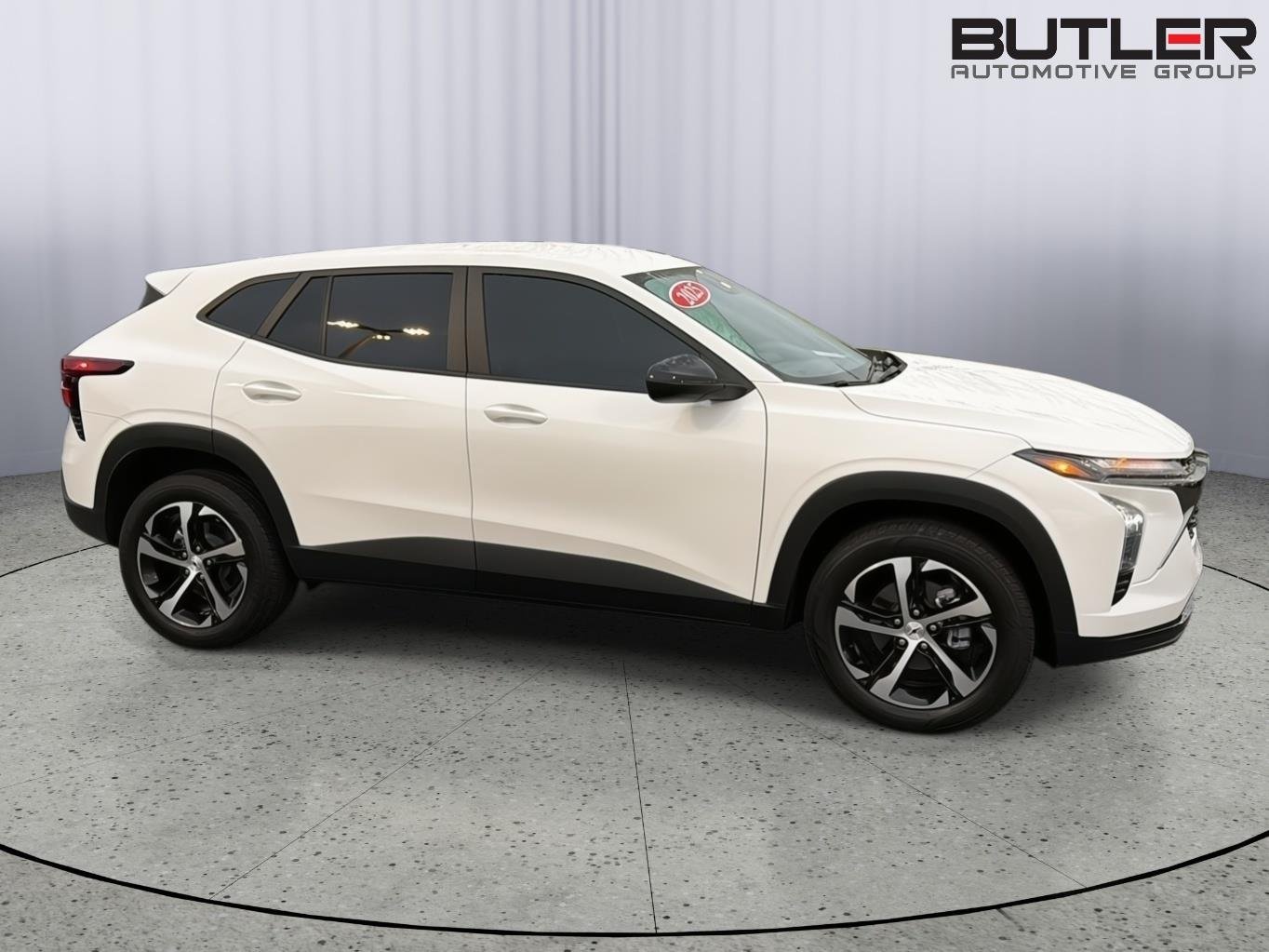Used 2025 Summit White Chevrolet 1RS image 7