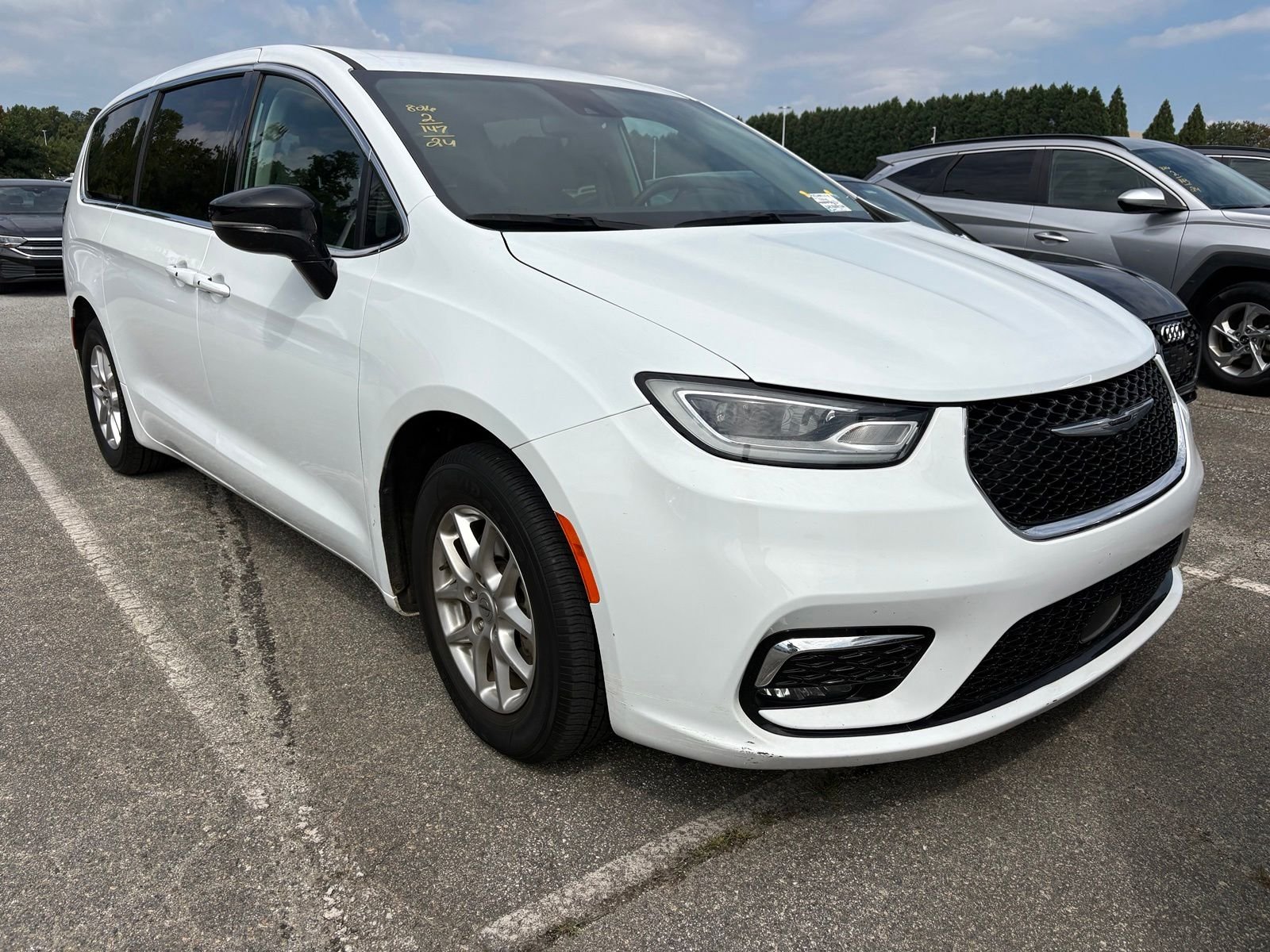 2024 Chrysler Pacifica