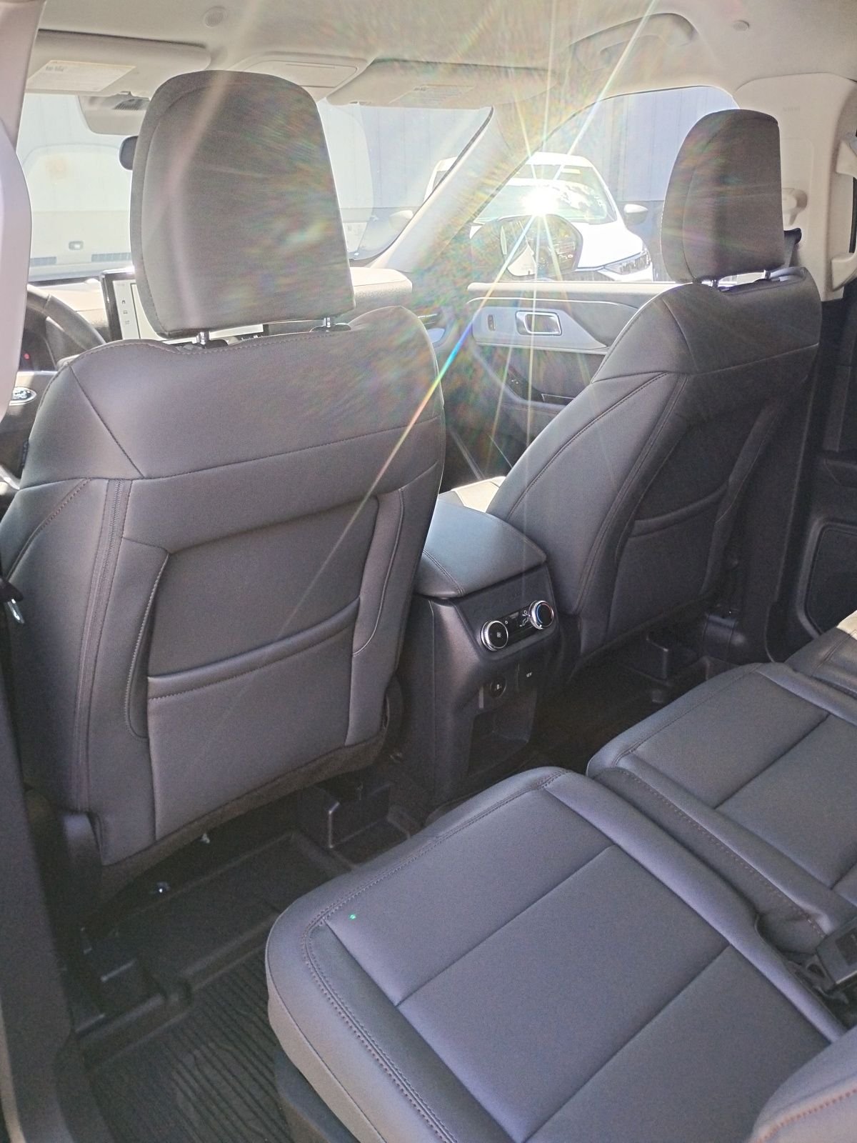 New 2026 Space White Metallic Ford Active image 19