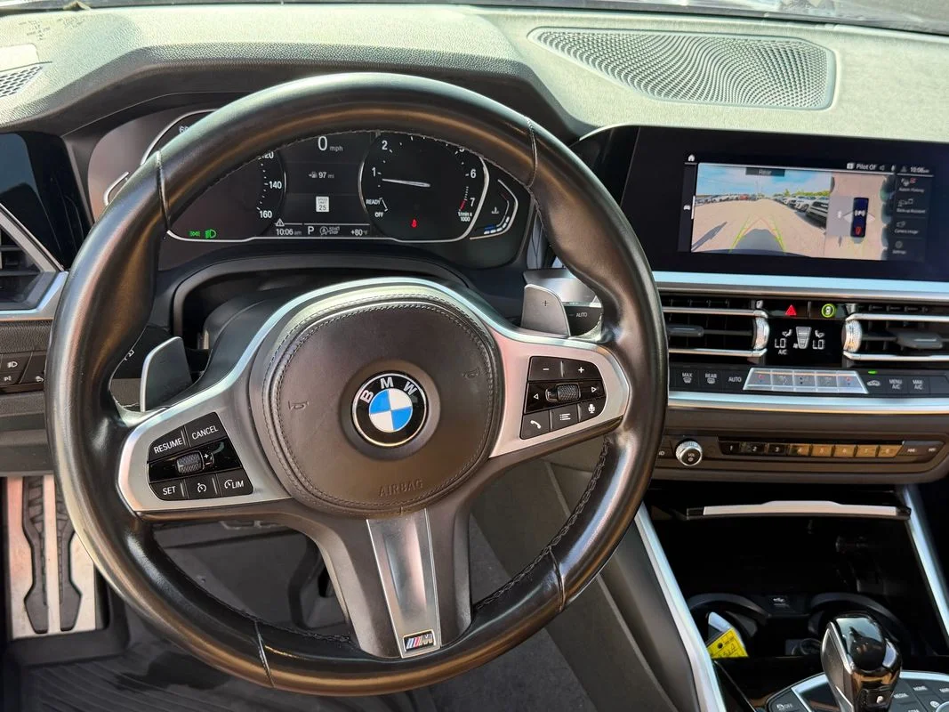 Used 2022  BMW i xDrive image 18