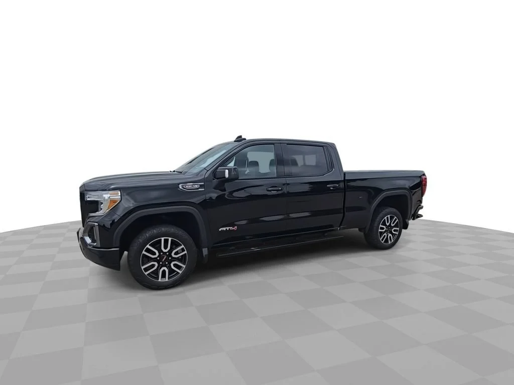 Used 2022 Onyx Black GMC AT4 image 4