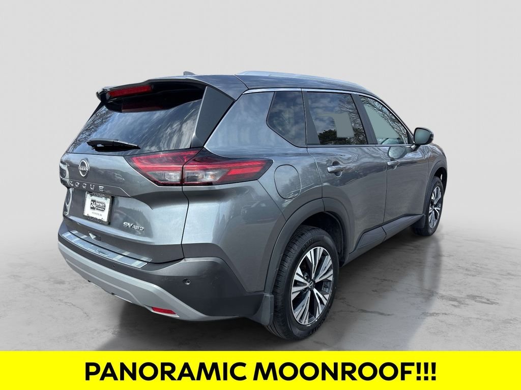 Used 2023 Gray Nissan SV image 5