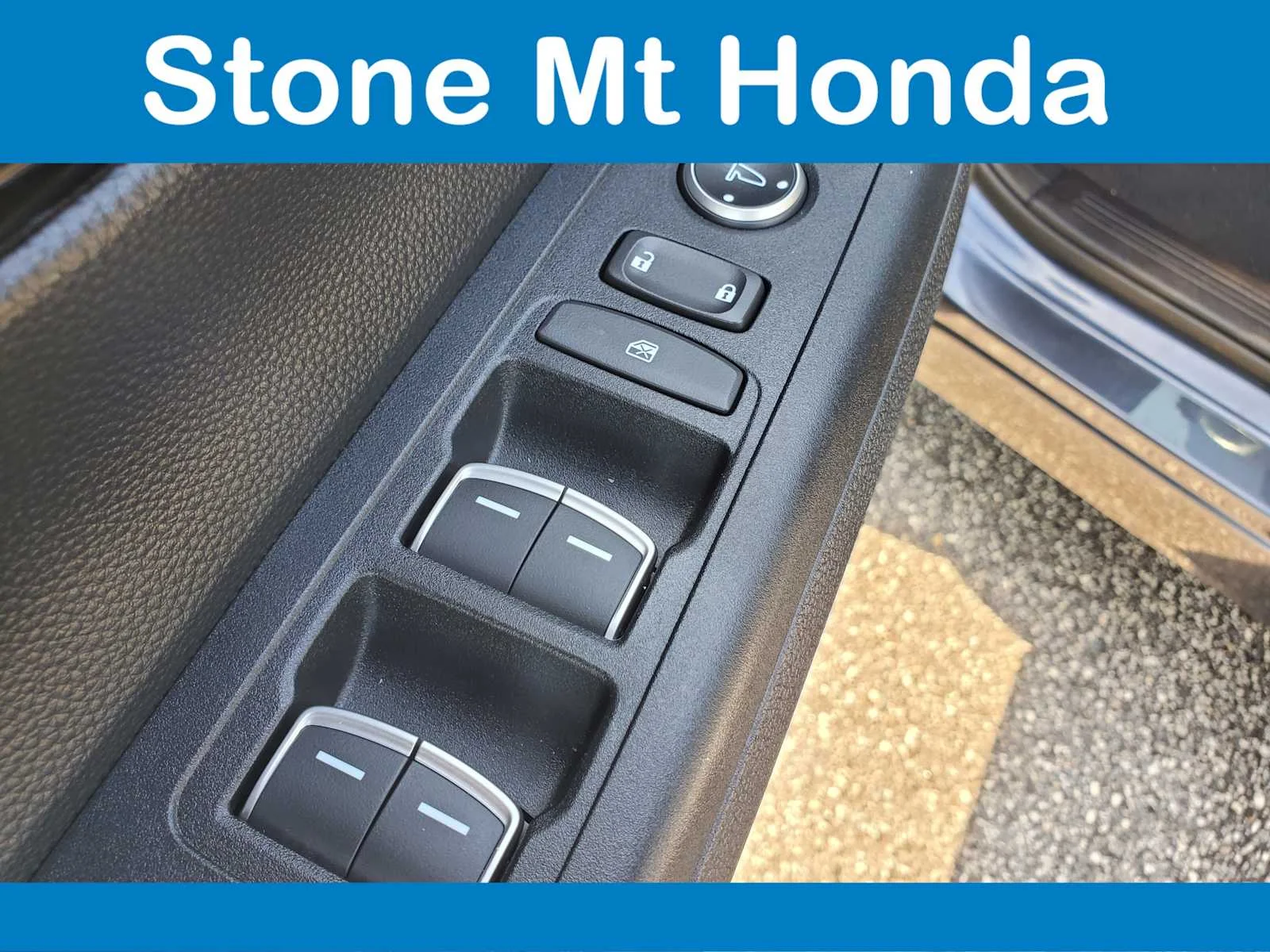 Used 2025 Meteorite Gray Metallic Honda EX-L image 20