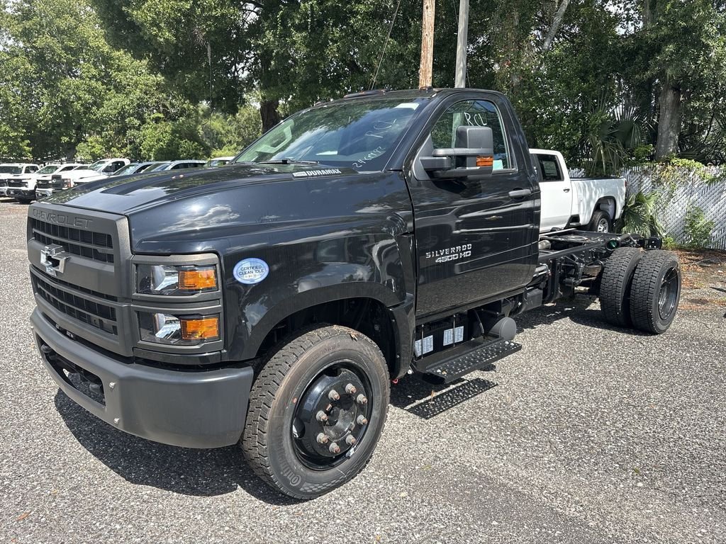 2024 Chevrolet Silverado 4500 Medium Duty Chassis Cab