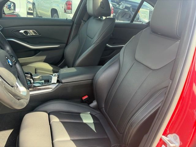Used 2022 Red BMW 330i image 22