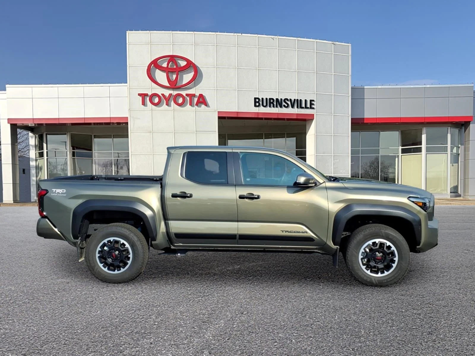 Certified 2024 Toyota Tacoma TRD Off Road with VIN 3TMLB5JN5RM033701 for sale in Burnsville, Minnesota