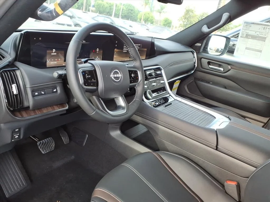 2026 Nissan Armada SL - Photo 9