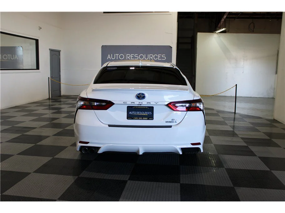 Used 2021 White Toyota Hybrid SE image 7