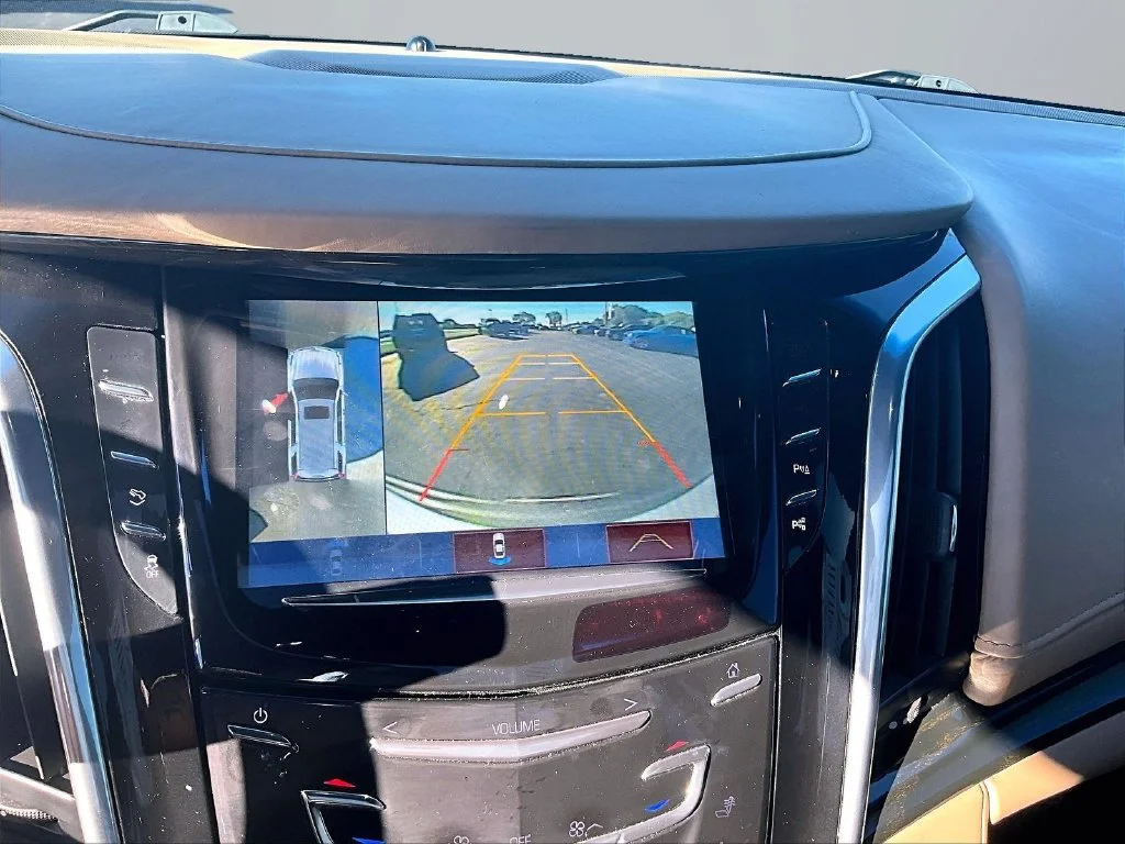 Used 2018 Silver Cadillac Platinum Edition image 20