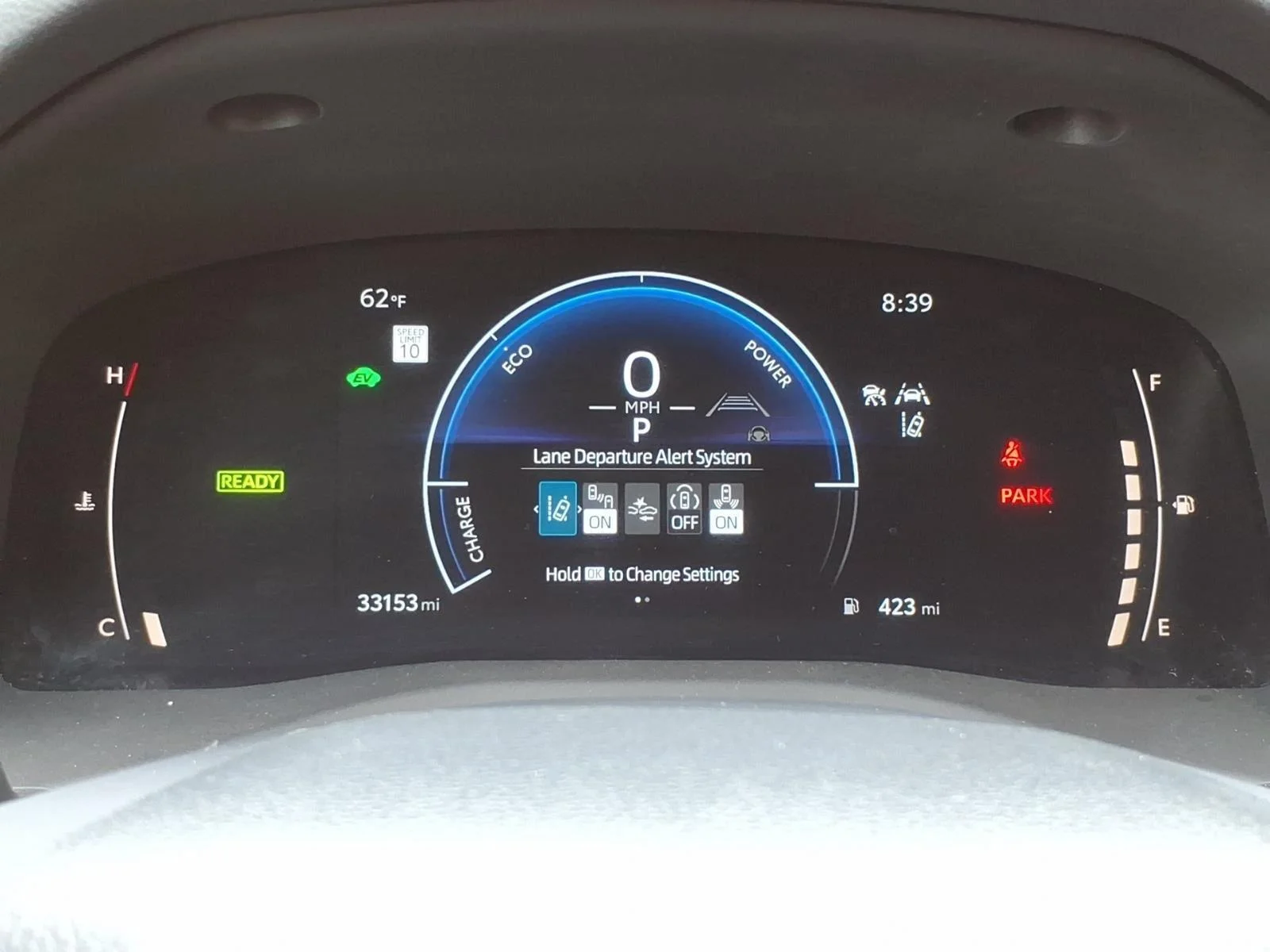 Used 2025 Ice Cap Toyota LE image 13