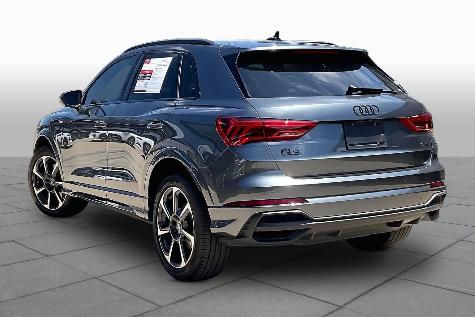 Used 2025 Daytona Gray Pearl Effect Audi S line Premium Plus image 12