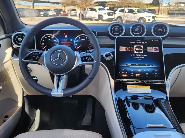 New 2026 Polar White Mercedes-Benz GLC 300 image 13