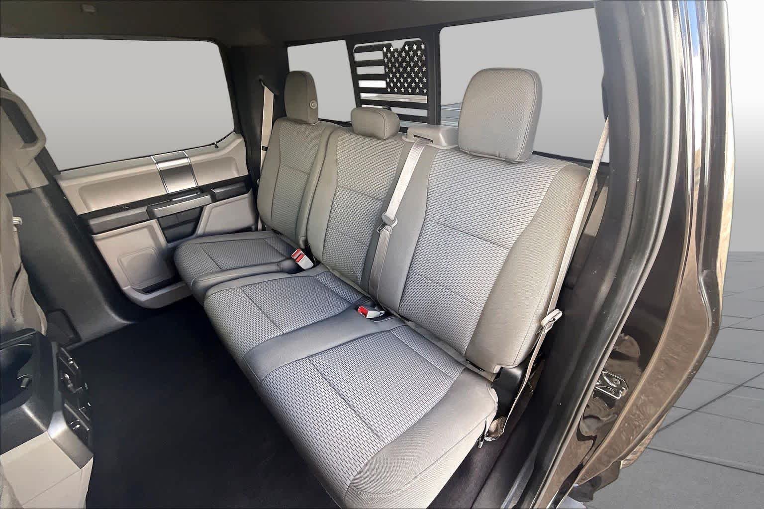 Used 2019 Agate Black Metallic Ford XLT image 20
