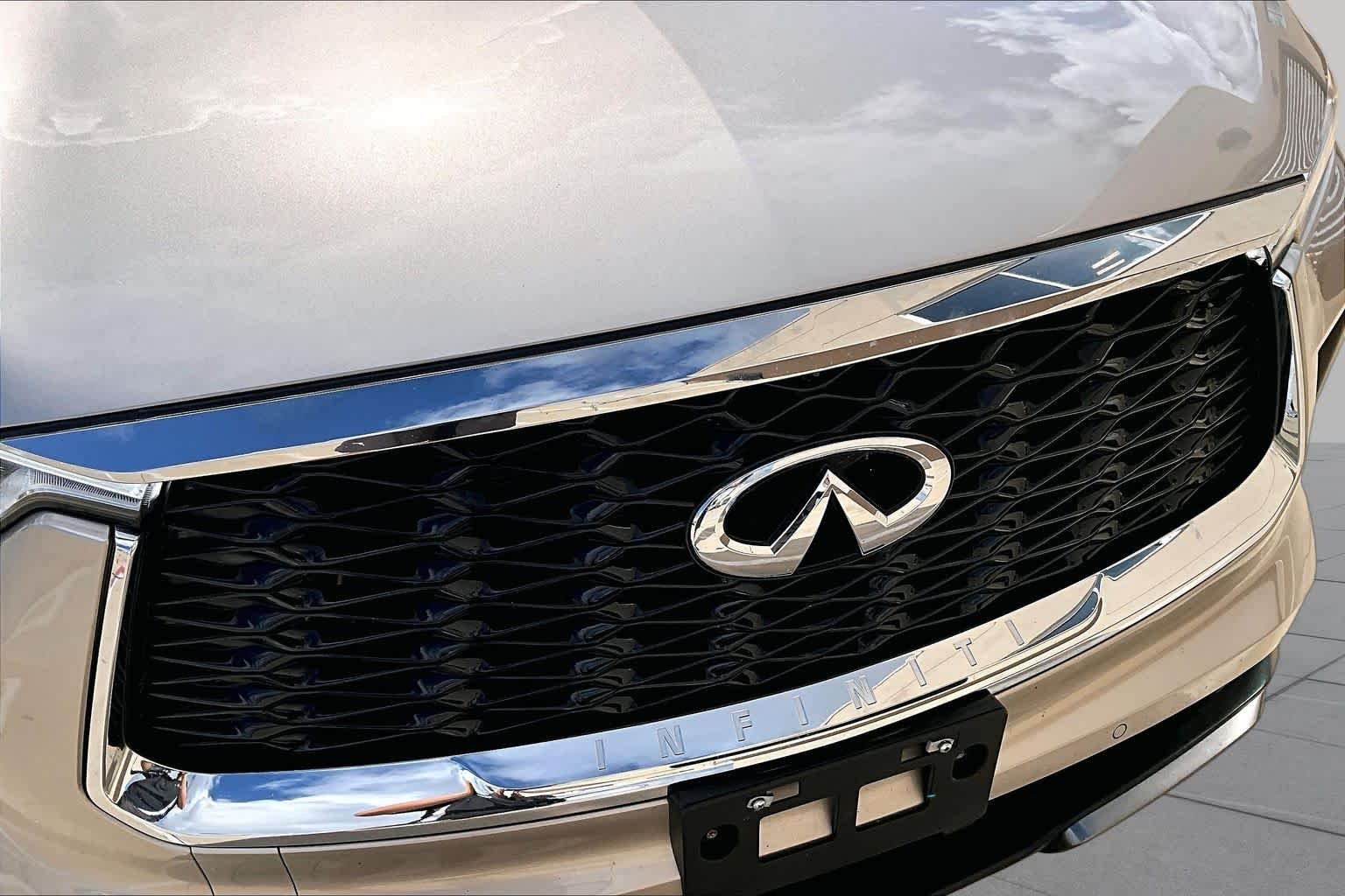 Used 2023 Warm Titanium INFINITI SENSORY image 28