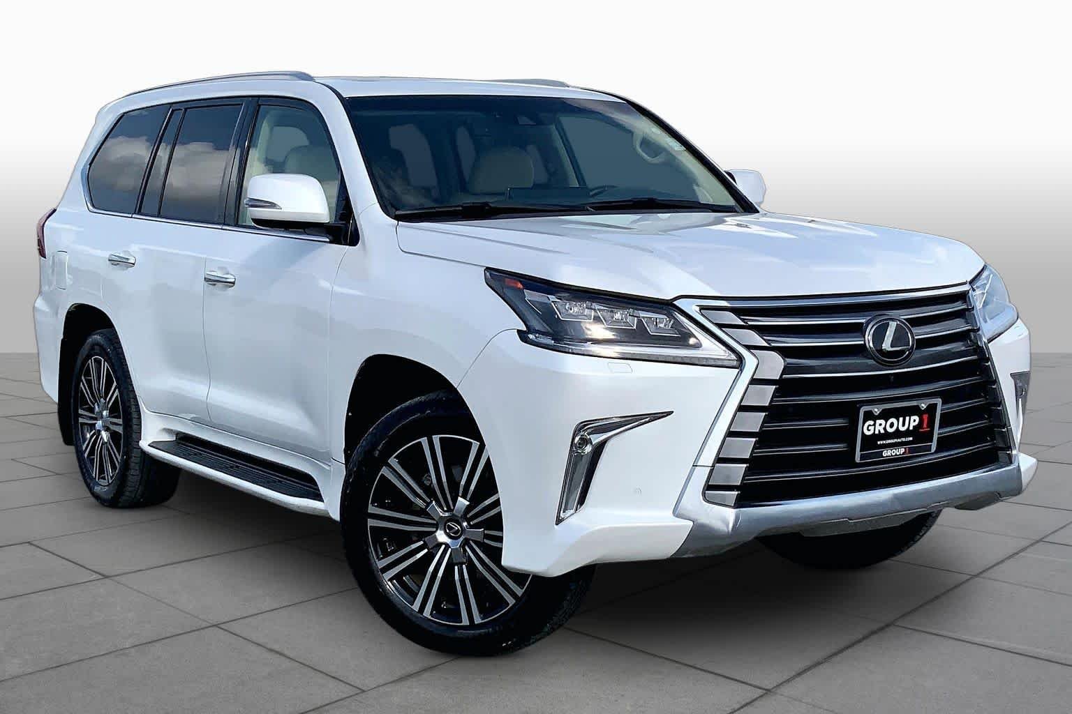Used 2020 Eminent White Pearl Lexus  image 3