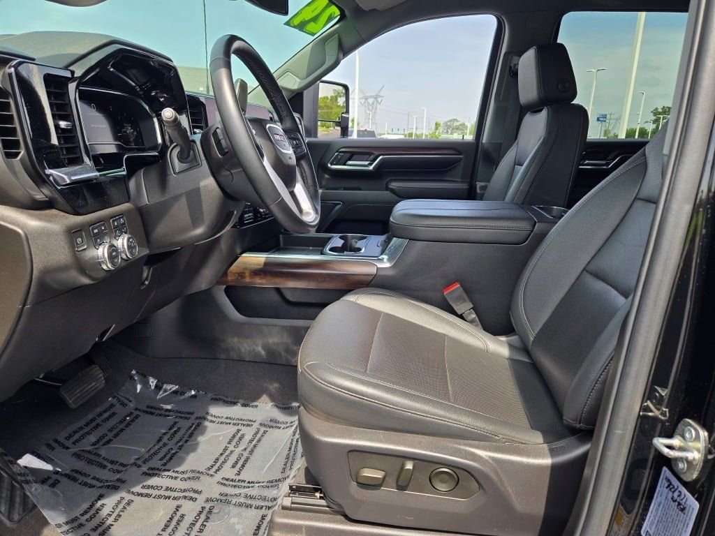 2024 GMC Sierra 2500HD SLT - Photo 23