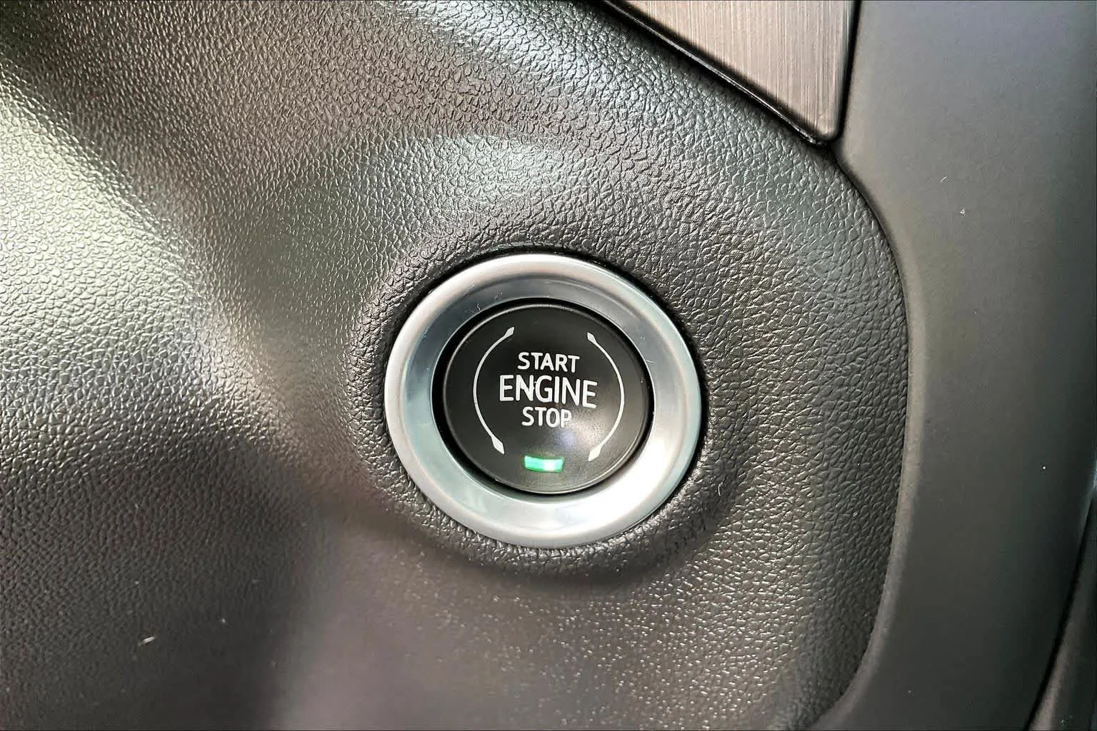 Used 2021 Onyx Black GMC AT4 image 32