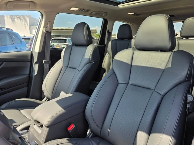 New 2026 ICE SILVER METALLIC Subaru Onyx Edition Touring 7-Passenger image 18