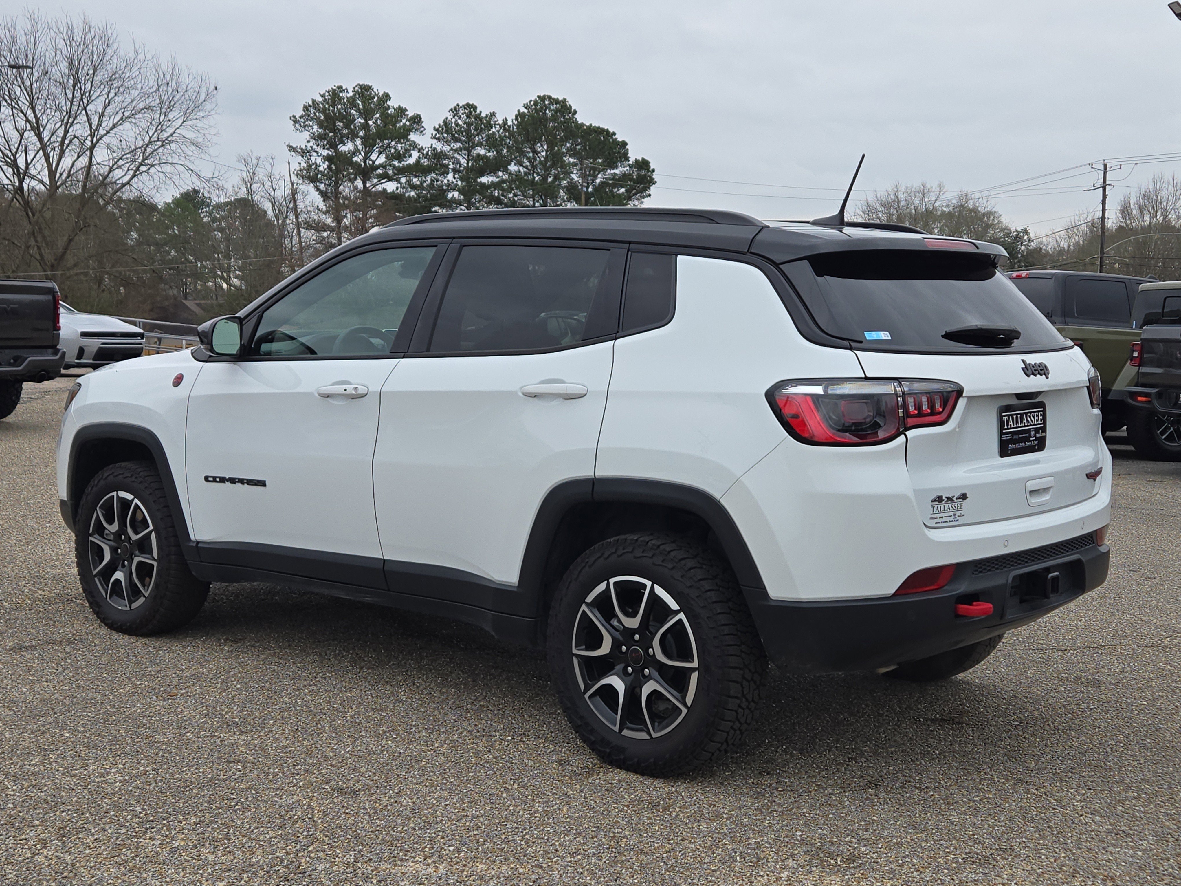 Certified Used 2025 Bright White Clearcoat Jeep Trailhawk image 10