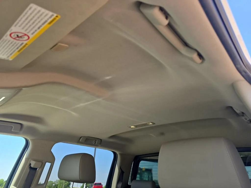 Used 2018 SUMMIT WHITE Chevrolet LTZ image 31