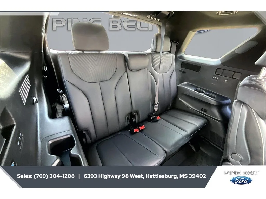 Used 2024 Sierra Burgundy Hyundai Calligraphy image 21