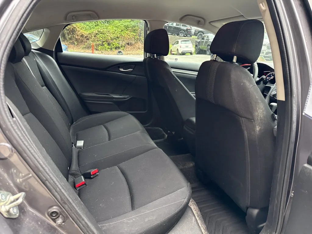 Used 2018 Modern Steel Metallic Honda LX image 14