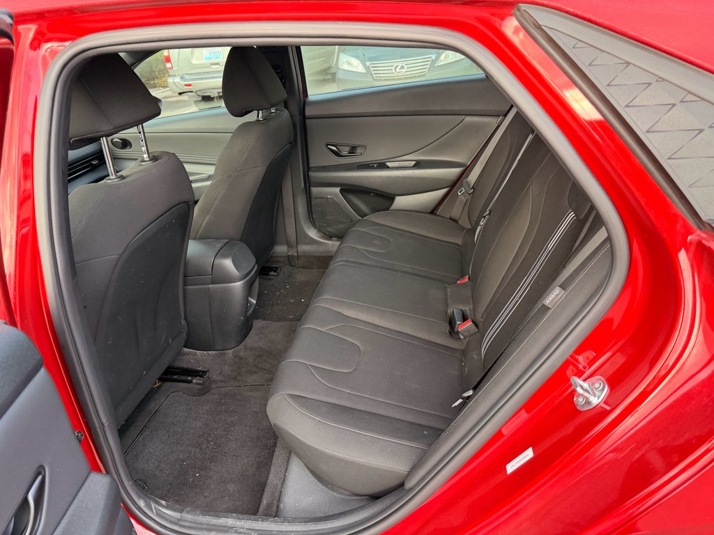 Used 2025 Ultimate Red Hyundai SEL Sport image 7