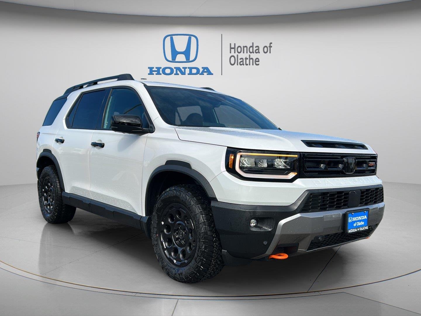 New 2026 Platinum White Pearl Honda TrailSport Elite Blackout image 1