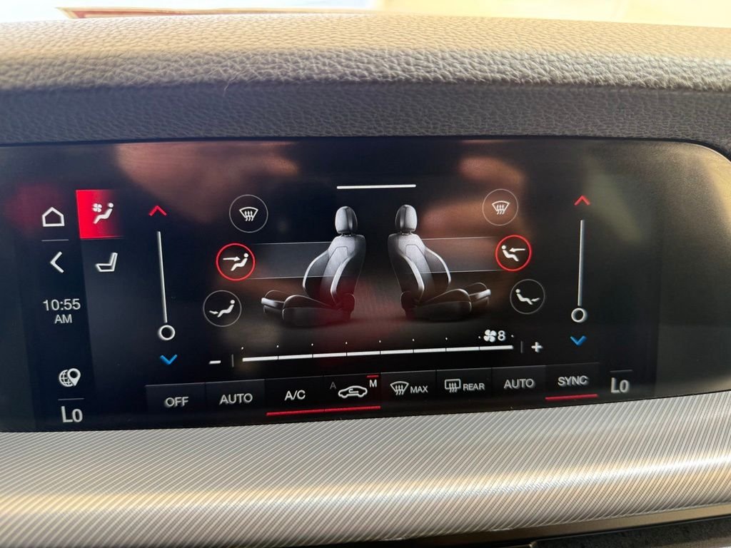 New 2026 Milano White Exterior Paint Alfa Romeo Base image 46