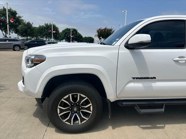 Certified Used 2020 ICE CAP Toyota  image 2