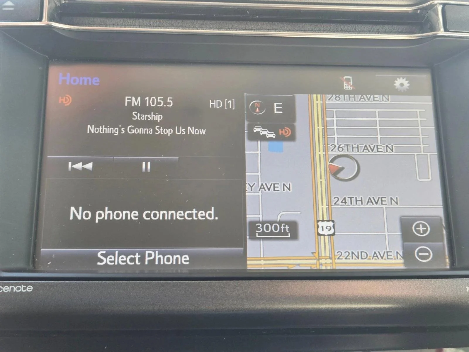 Used 2015 Pyrite Mica Toyota XLE image 14