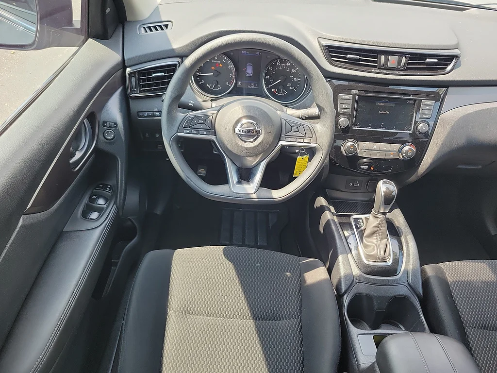 Used 2021 Gun Metallic Nissan S image 10