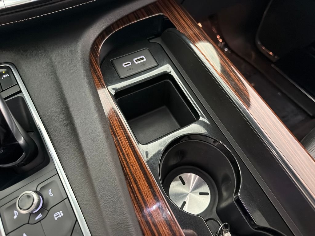 Used 2022 White Cadillac Premium Luxury image 25