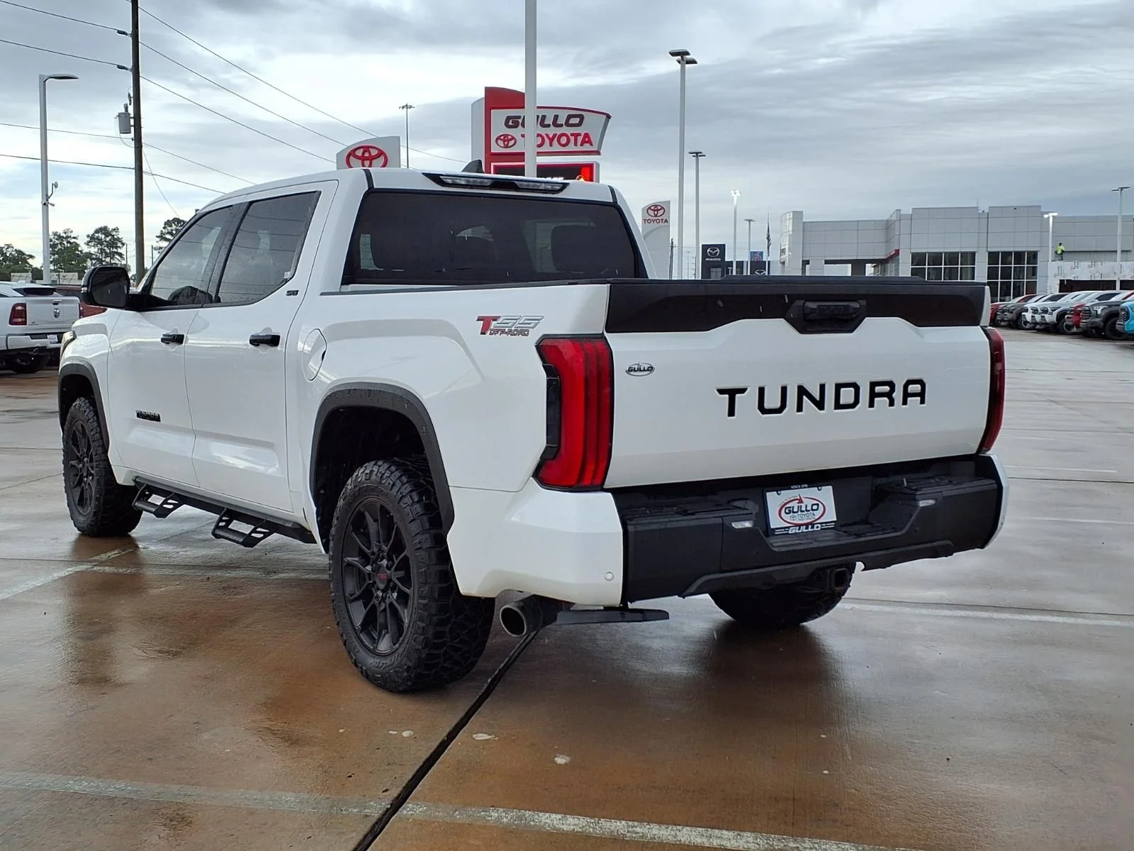 Used 2023 White Toyota SR5 image 2