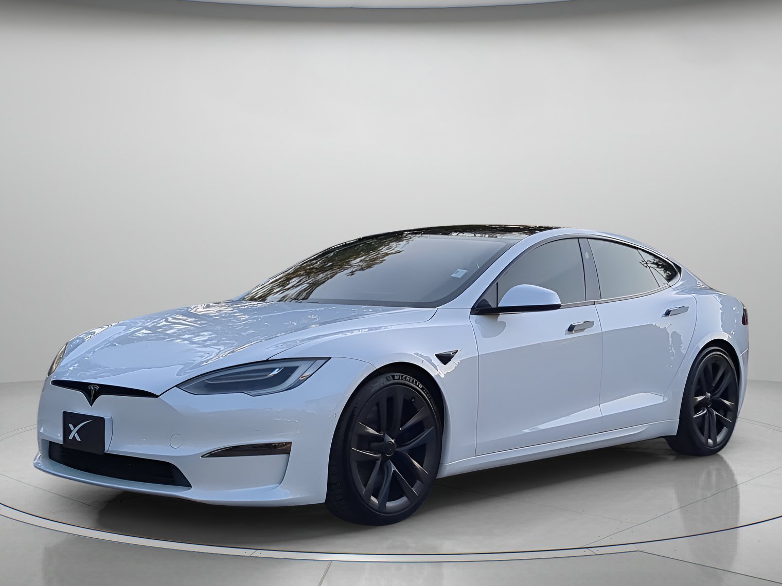 2021 Tesla Model S Plaid's photo