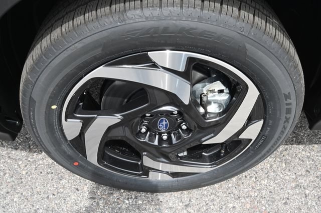 New 2026 ICE SILVER METALLIC Subaru Limited Hybrid image 31